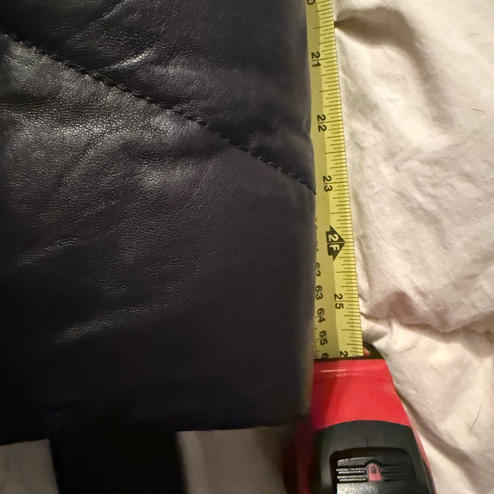 Leather puffer vintage with real fur - Picture 10 of 11